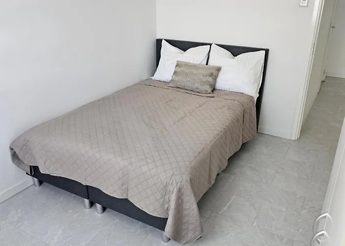 Smile 1 בית נופש וייק אן זיי